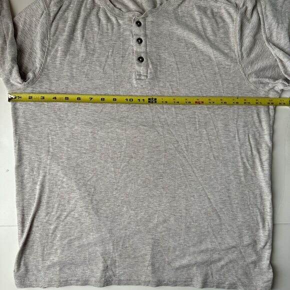 APT. 9 Men's Beige Long Sleeve Casual Henley Shirt Size Large - Picture 5 of 11
